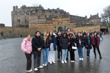 web_pk_Edinburg_Castle